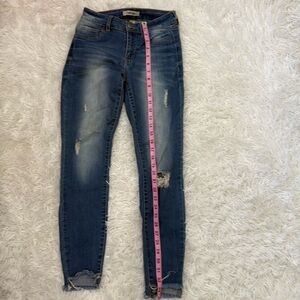 Stretchy jegging jeans